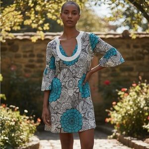 Trina Turk 100% silk Teal and Gray Floral Tunic